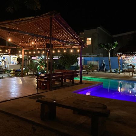 Tamahostel & Glamping Tamarindo Exterior photo
