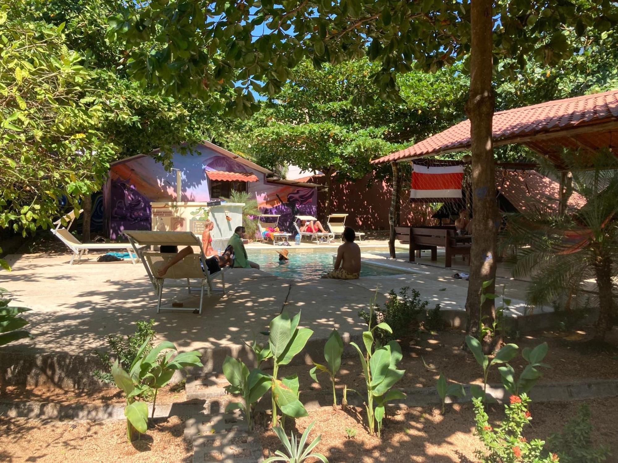 Tamahostel & Glamping Tamarindo Exterior photo