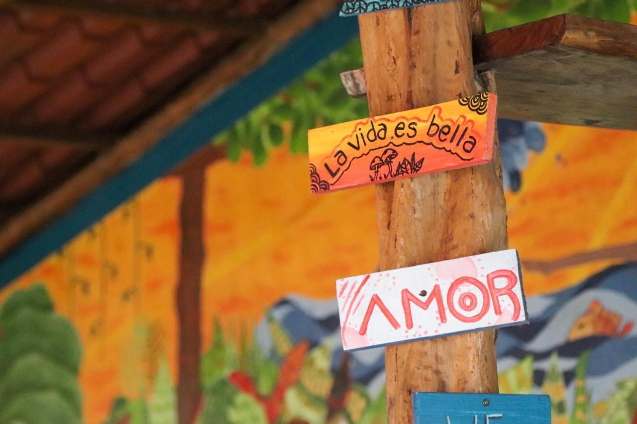 Tamahostel & Glamping Tamarindo Exterior photo